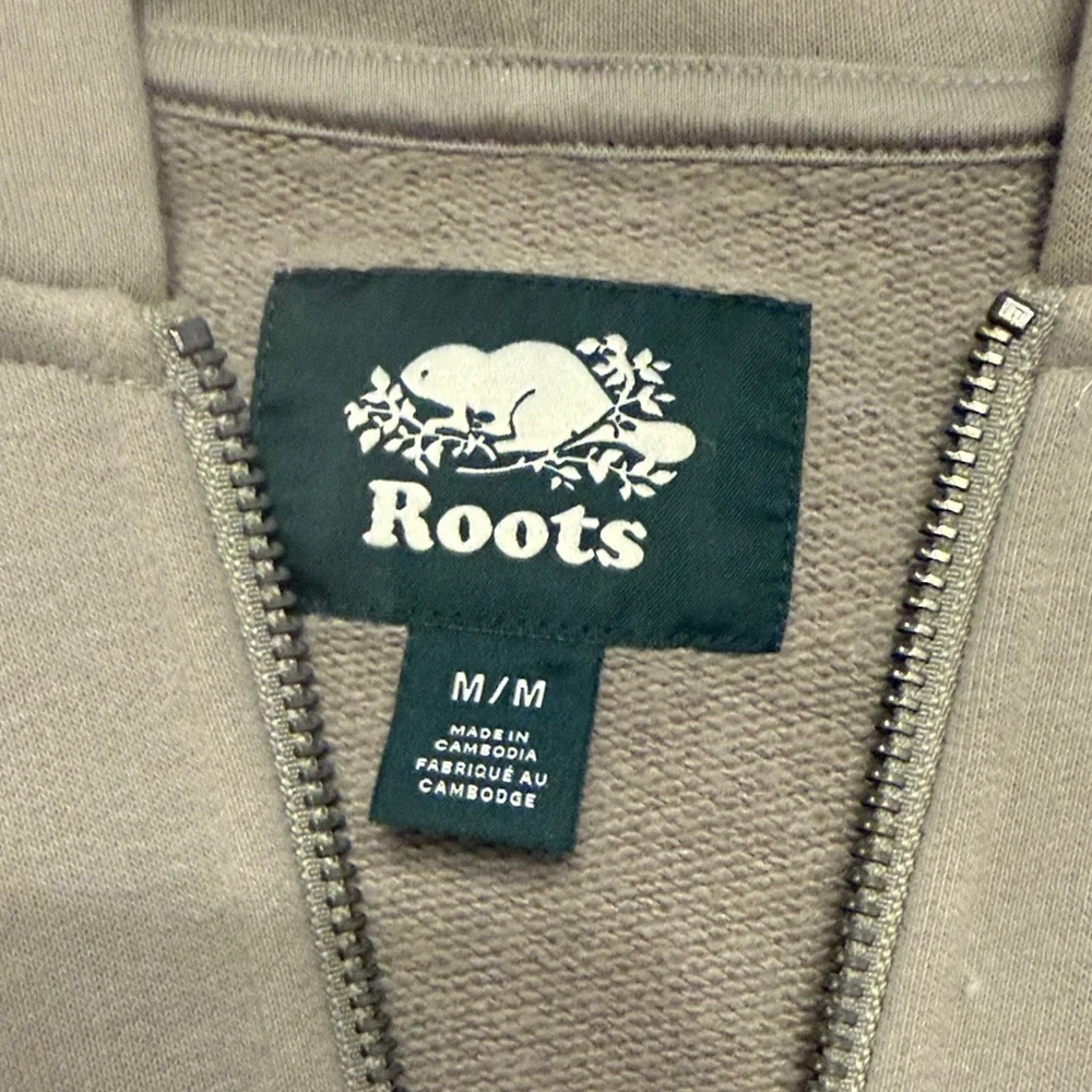 Roots Cropped Zip Hoodie in Taupe Brown/khaki/ - Picture 3 of 9